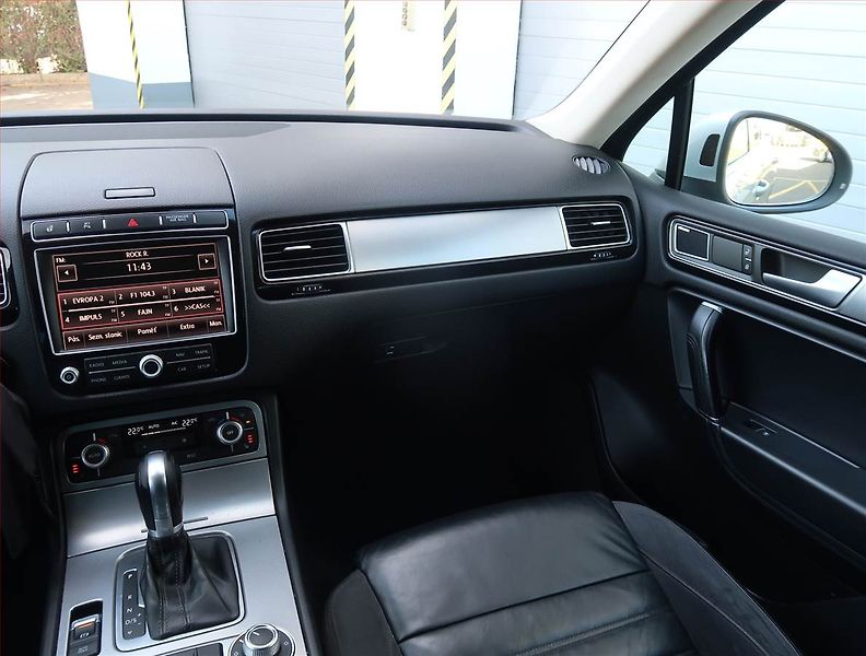 Volkswagen Touareg (2015) 3.0 TDI - fotka 8 z 31