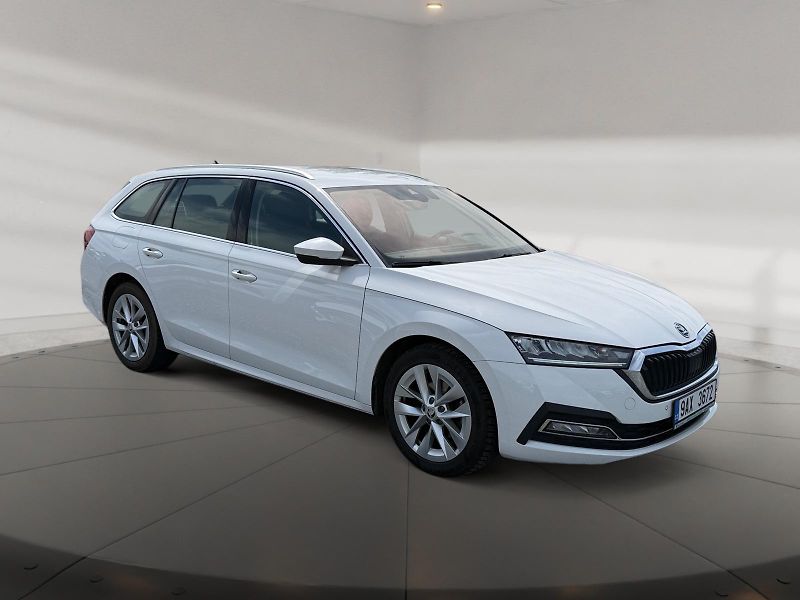 Škoda Octavia (2023) STYLE 1.5e-TEC 110kW DSG CZ - fotka 3 z 11