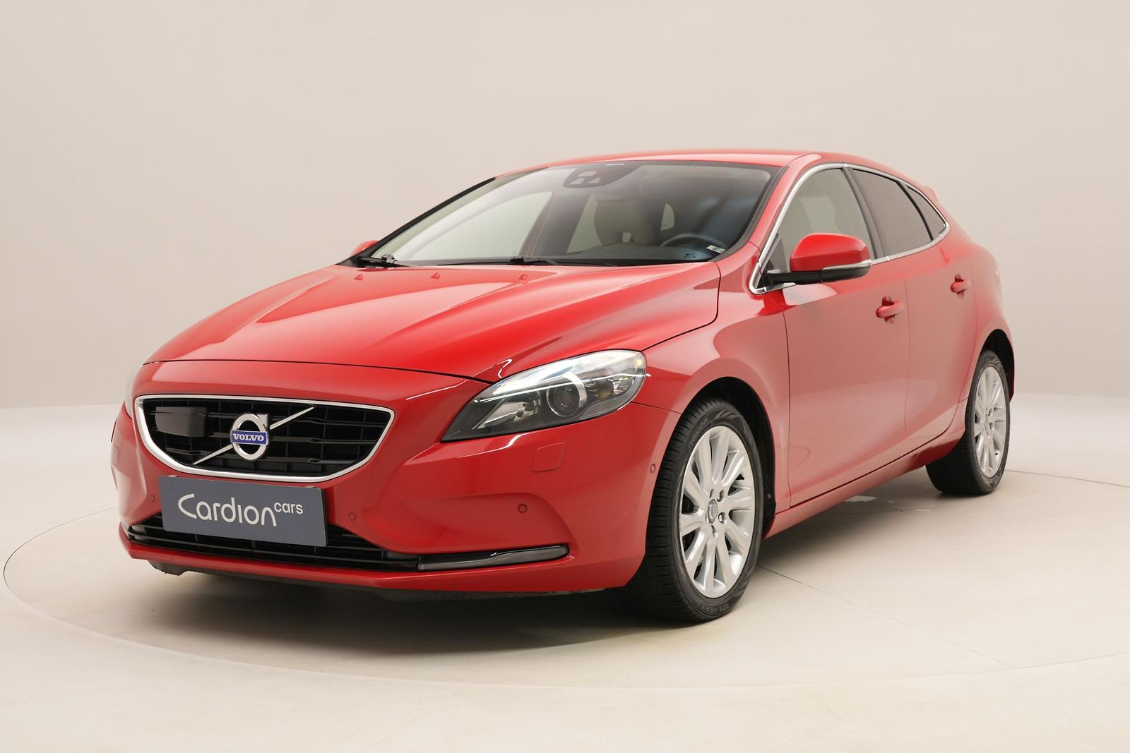 Volvo V40 D4 SUMMUM AUT CZ