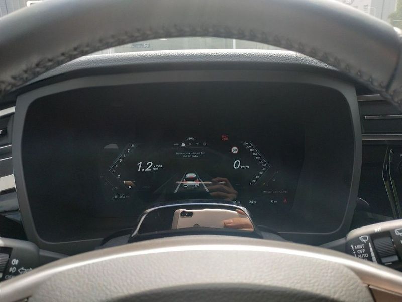KGM Korando 1.5T, SMART,4WD, MT, SKLADEM - fotka 16 z 28