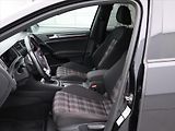 Volkswagen Golf 2,0 TSI GTI 180kW Performance - náhled 10