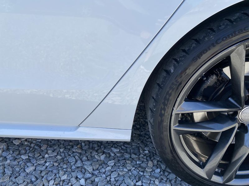 Audi A8 S8 4.0i V8 520PS CZ DPH EXTRA! - fotka 30 z 176