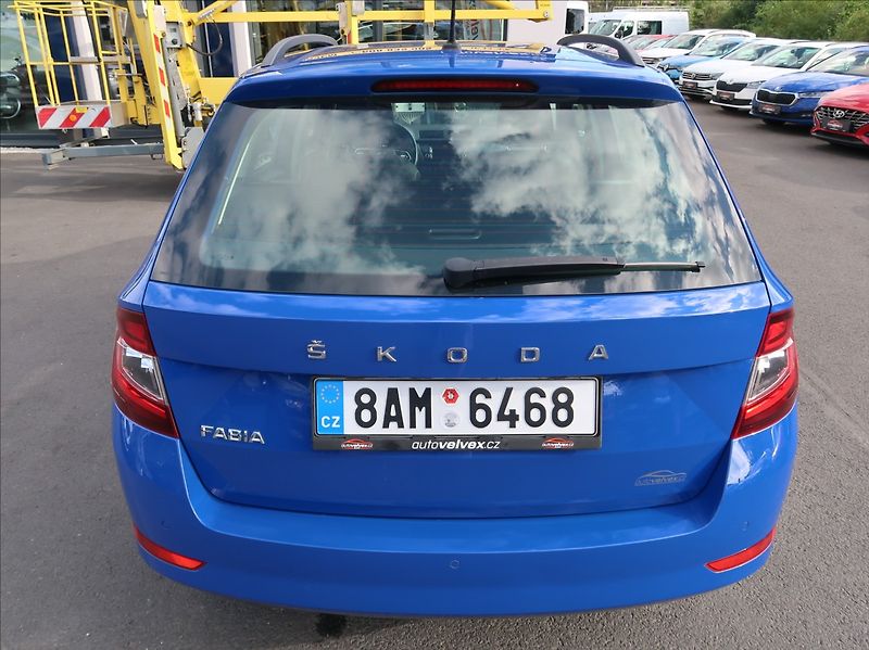 Škoda Fabia 1,0 TSi,70kW,NovéČR,Style,Serv - fotka 8 z 26