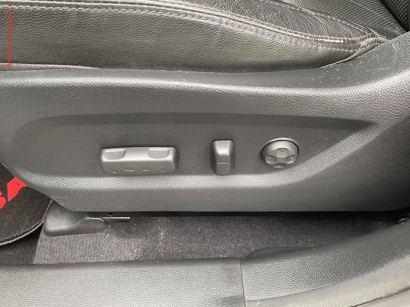 Hyundai Santa Fe (2016) 2.2 CRDi 4x4, Premium, AT - fotka 15 z 19