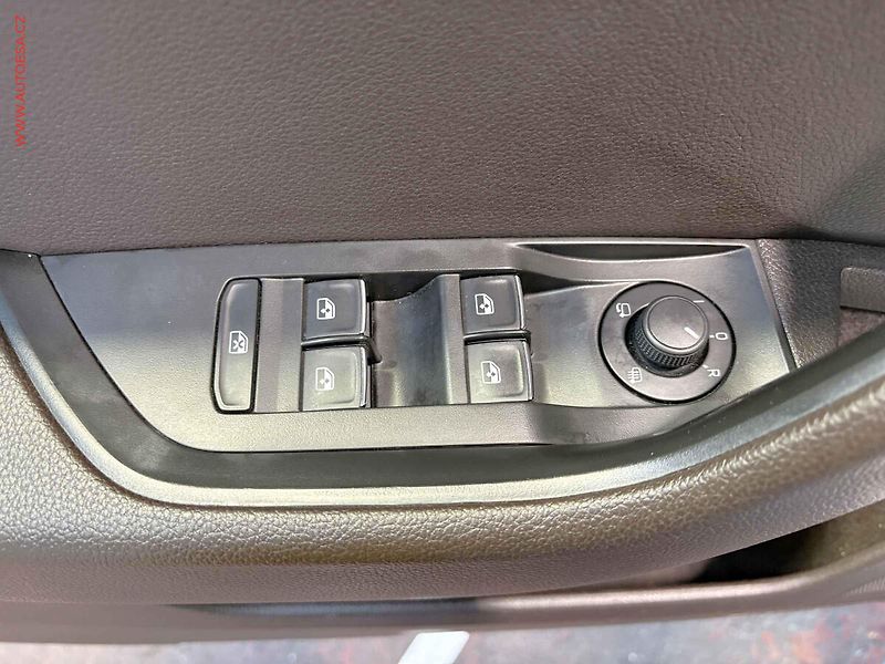 Škoda Superb (2017) 2.0TDi, DSG, webasto - fotka 12 z 17