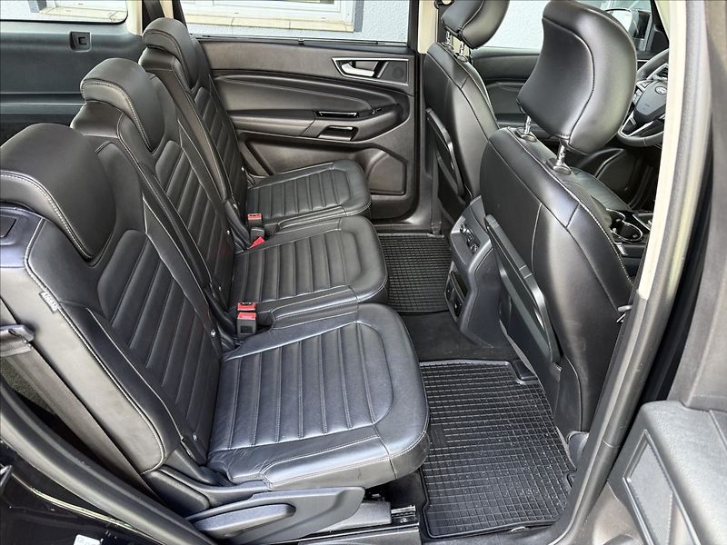 Ford Galaxy 2,0 Titanium,177kW,po servisu - fotka 26 z 38