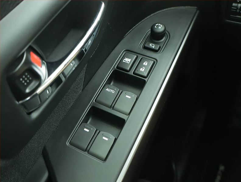 Suzuki SX4 S-Cross (2025) Premium 1.4 BoosterJet - fotka 15 z 15