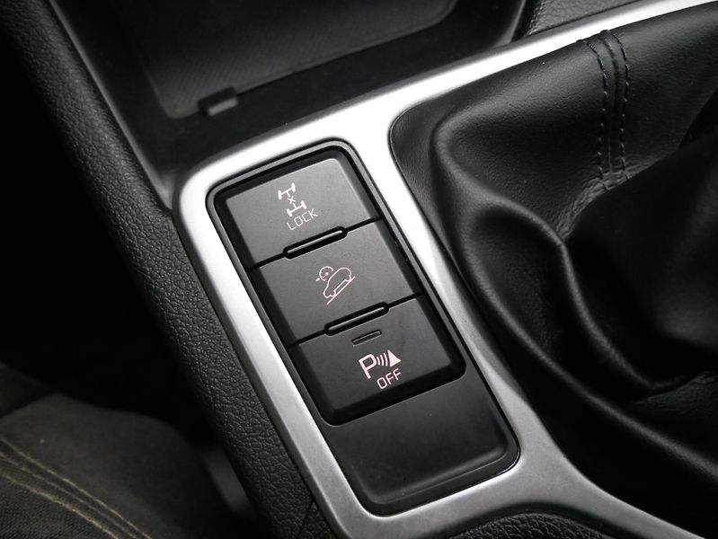 Kia Sportage - fotka 19 z 25