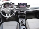 Kia Stonic (2022) 1.2 DPI 61 kW manuál - náhled 4