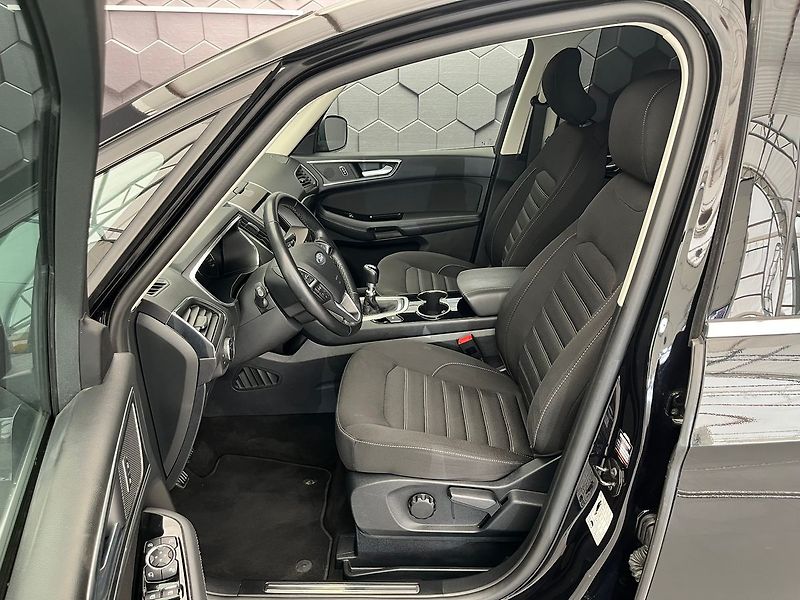 Ford Galaxy 2.0 EB Titanium manuál nez.top - fotka 24 z 70