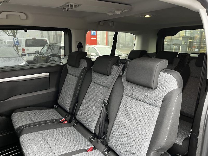 Toyota ProAce Verso 2.0D 8AT Family ODBĚR IHNED - fotka 15 z 34