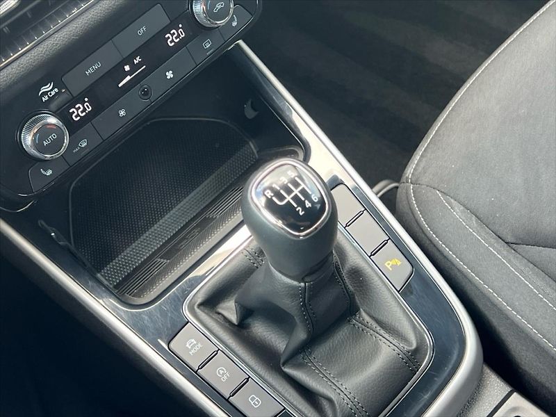 Škoda Fabia 1,0 TSI 85 kW TOP SELECTION  I - fotka 18 z 30