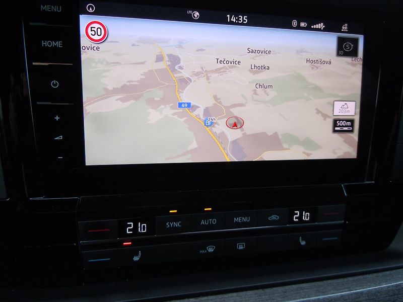 Volkswagen Touareg 3,0TDI VZDUCH KŮŽE HUD TAŽNÉ - fotka 23 z 40