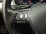 Volkswagen Passat (2019) 2.0 TDI, Automat, Navi - náhled 18