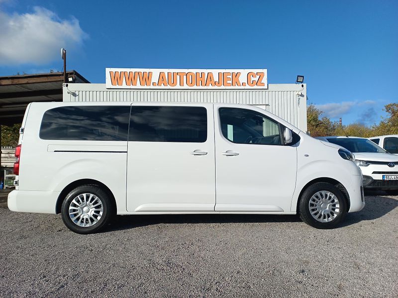 Toyota ProAce Verso (2023) 2.0D-4D 106kW L2 8-míst ČR DPH - fotka 1 z 21