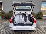 Volvo V60 B4 FWD Momentum Pro,ČR,1.Maj. - náhled 39