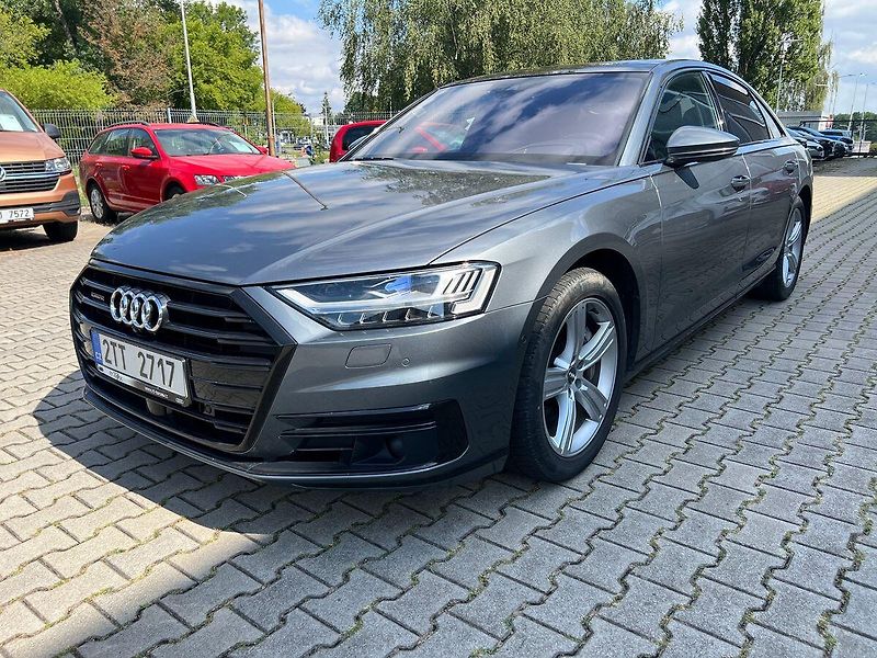 Audi A8 55 TFSI 250kW Quattro Tiptroni - fotka 2 z 24