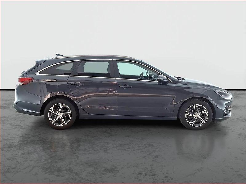 Hyundai i30 (2022) Smart 1.0 T-GDI, Automat, ČR - fotka 6 z 16