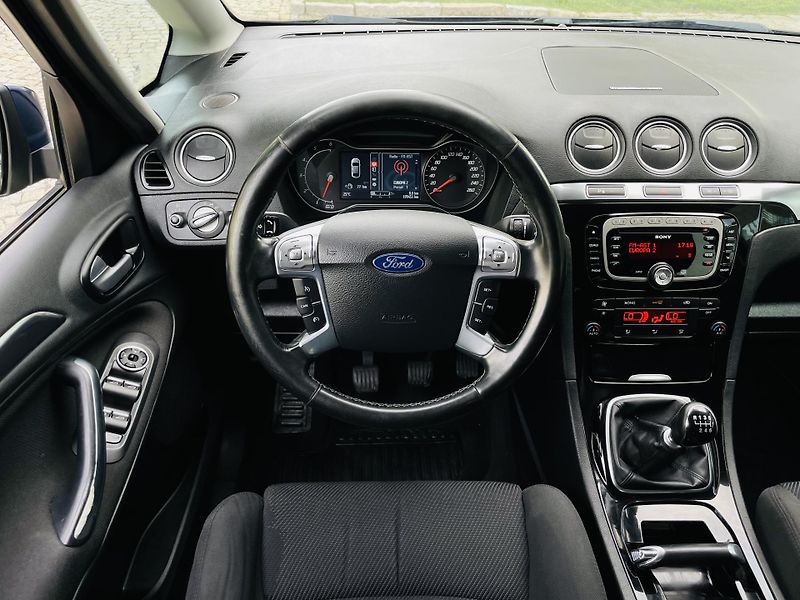 Ford S-MAX 2.0TDCi MANUÁL SENZORY VÝHŘEV - fotka 25 z 44