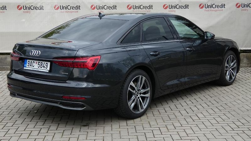 Audi A6 3.0 55 TFSI quattro - fotka 3 z 26