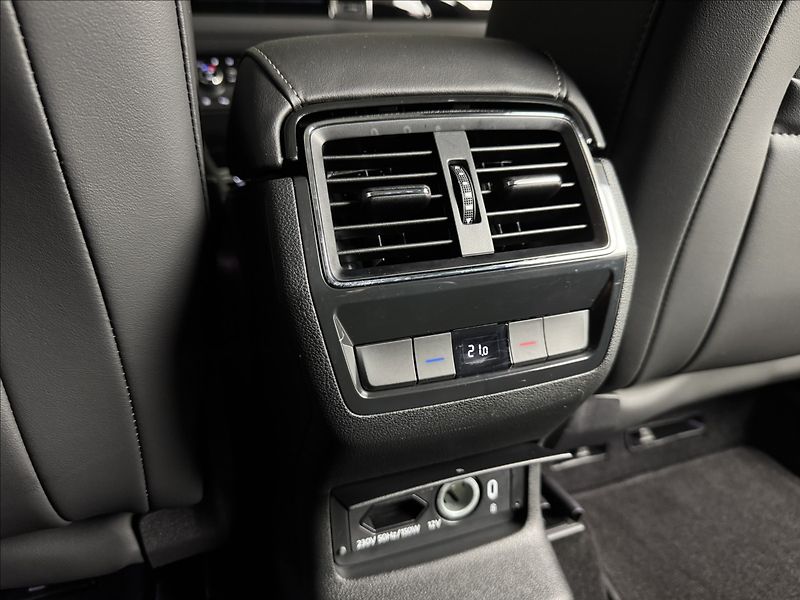 Škoda Kodiaq 2,0 TDi  DSG 4x4 L&K Virtual L - fotka 17 z 50