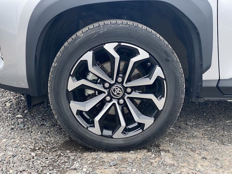 Toyota Yaris Cross 1.5HEV, ČR-1m, Style, DPH - fotka 9 z 14