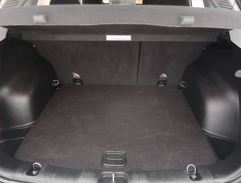 Jeep Compass (2018) 1.6 MultiJet, Serv.kniha - fotka 14 z 15