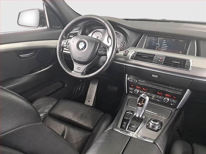 BMW Řada 5 (2012) 530d xDrive GT, 4X4, Automat - fotka 7 z 24