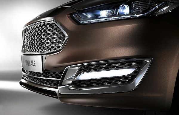 Koncept Ford Mondeo Vignale.