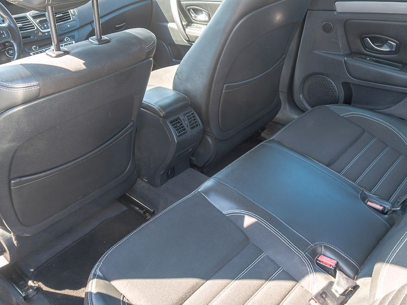 Renault Laguna (2013) 2.0DCI 96KW – NAVIGACE - fotka 31 z 40