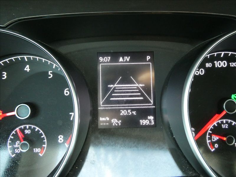 Volkswagen Golf Sportsvan 1,5 TSi 110kW DSG,závěs,naviga - fotka 35 z 43