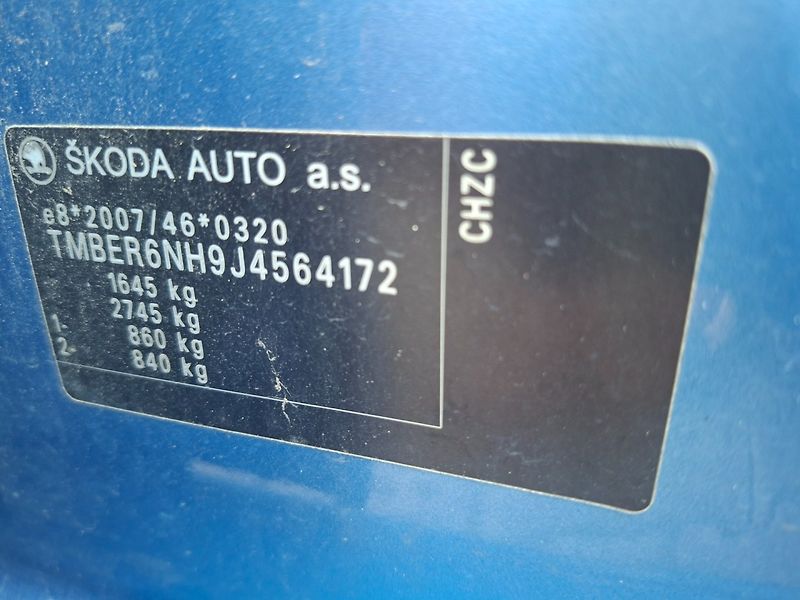Škoda Rapid (2018) 1.0TSI 81kW -NOVÉ V ČR-VÝBAVA - fotka 38 z 46