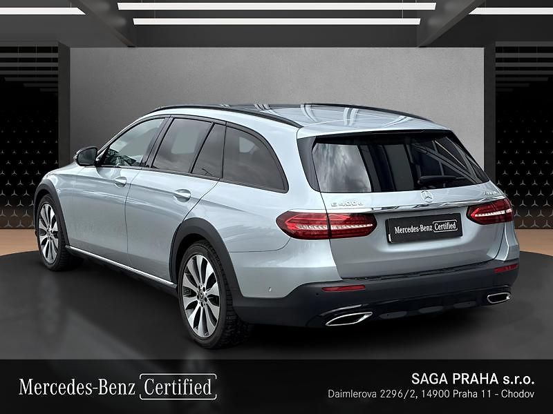 Mercedes-Benz Třídy E E-Třída 400 d 4MATIC All-Terra - fotka 7 z 18