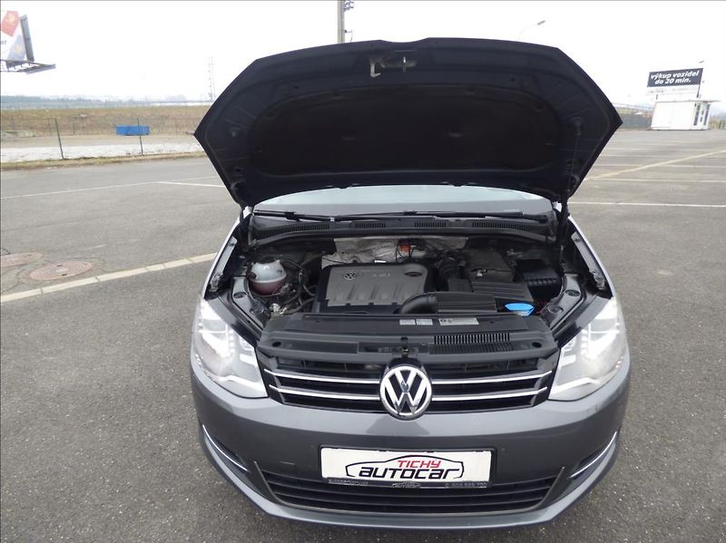 Volkswagen Sharan 2,0 TDI,Digi Klima,Navigace  H - fotka 60 z 67