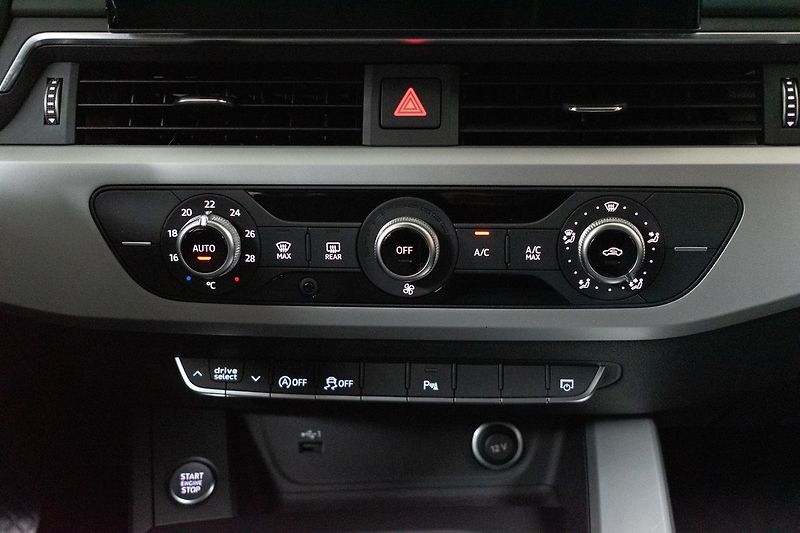 Audi A4 2.0 TDI 120kW ACC*VIRTUAL*DPH - fotka 23 z 39