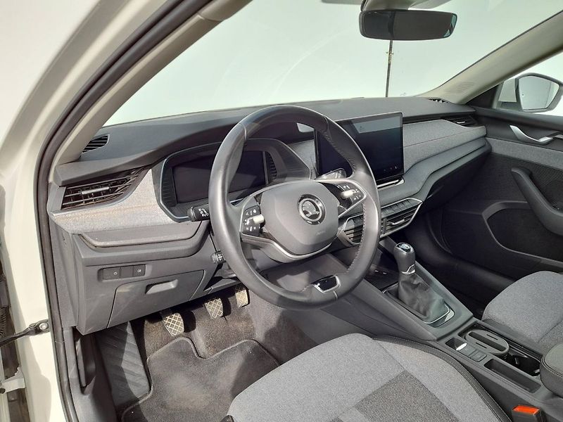 Škoda Octavia Combi Top Selection 2.0 85kW - fotka 11 z 20