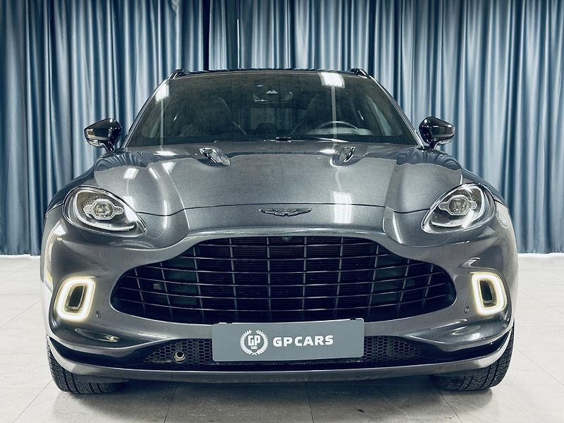Aston Martin DBX (2021) 550*AIR*XENON.GREY*TOP - fotka 2 z 48