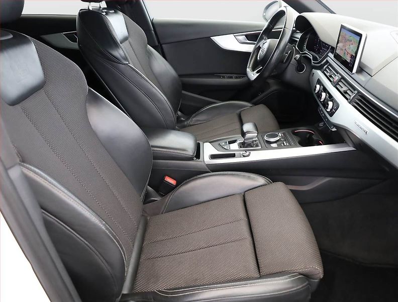 Audi A4 (2016) S-Line 3.0 TDI, 4X4, Automat - fotka 7 z 21
