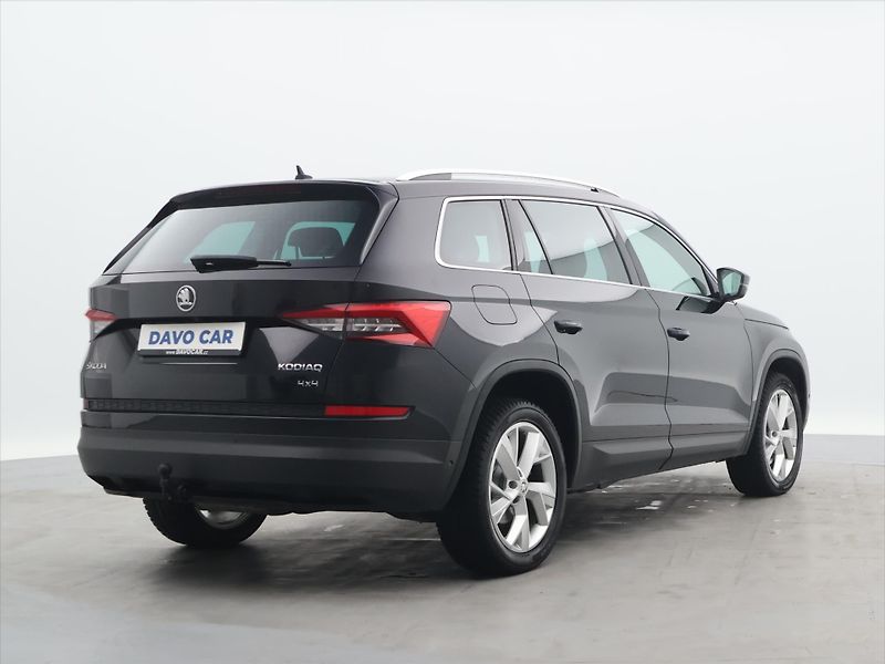 Škoda Kodiaq 2,0 TDI 140kW 4x4 DSG Style+ - fotka 7 z 26
