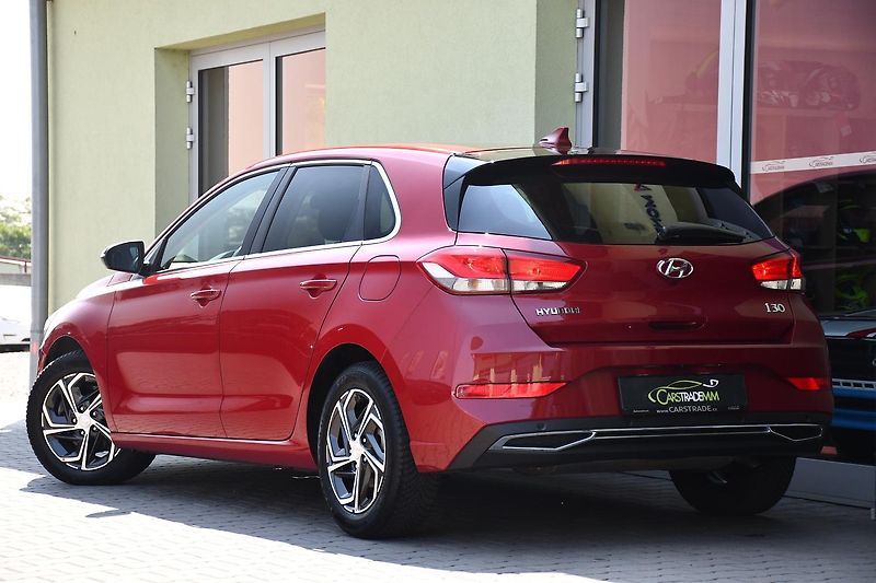 Hyundai i30 1.0TGi DCT STYLE ČR 1M - fotka 3 z 49