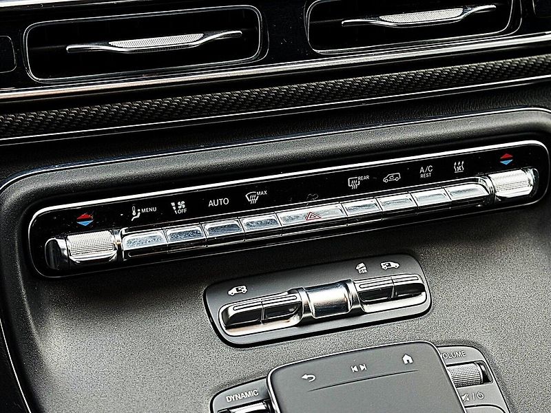Mercedes-Benz Třídy V 300d 4M AMG Burm NezT 360 Taž - fotka 17 z 33