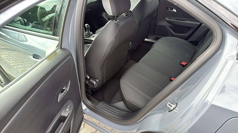 Opel Mokka (2026) Edition 1.2 TURBO (100 kW/ 136 - fotka 19 z 24