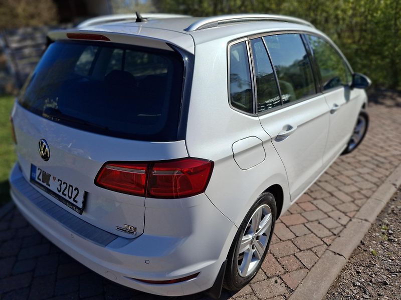 Volkswagen Golf Sportsvan (2014) 1,6 TDI BMT, WEBASTO - fotka 5 z 25