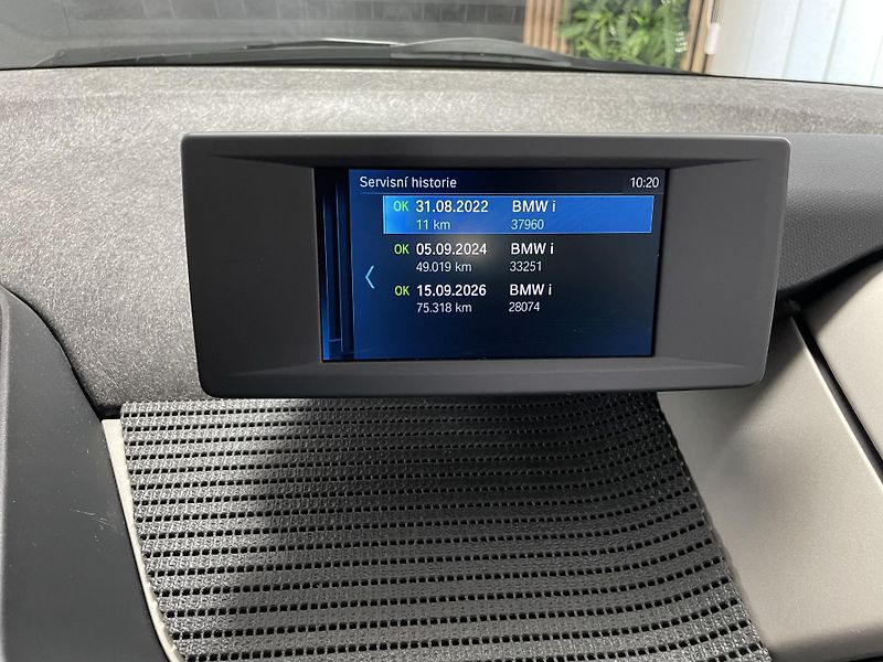 BMW i3 120Ah NAVI LED  SOH 98%  - fotka 24 z 26