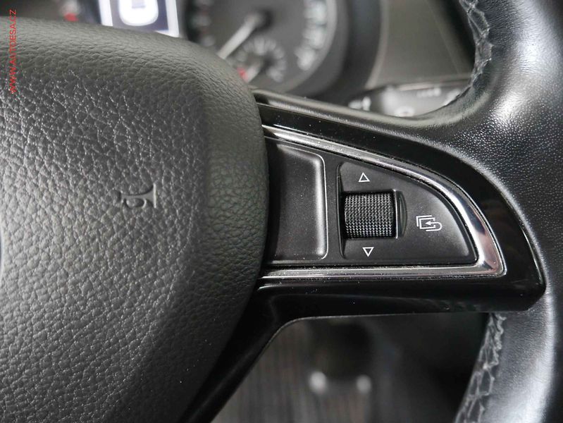 Škoda Fabia (2014) 1.2 TSi, ČR, Style - fotka 15 z 21