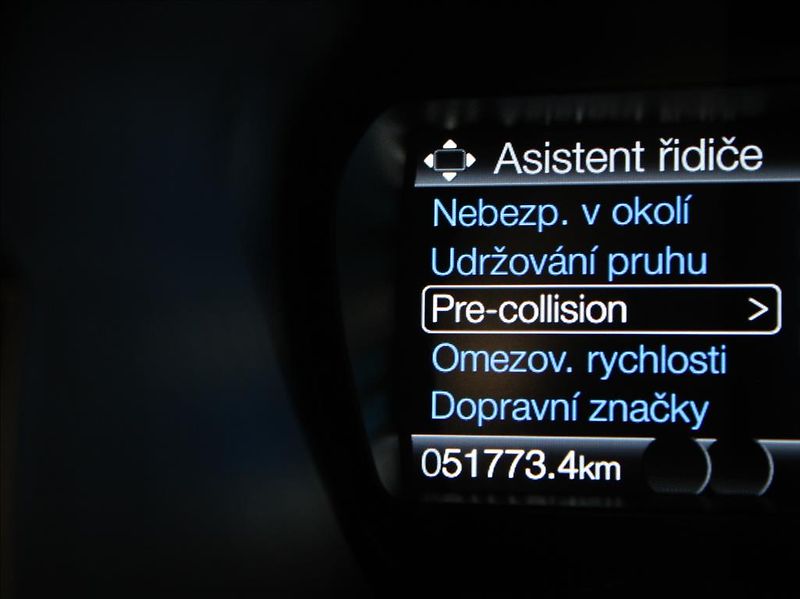 Ford Ranger 2,0 EBlue AT Limited 1.maj.ČR - fotka 14 z 24