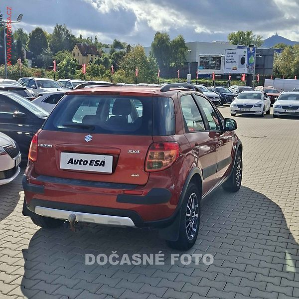 Suzuki SX4 (2011) 1.6i 4x4, 1.maj,ČR, AC - fotka 4 z 17