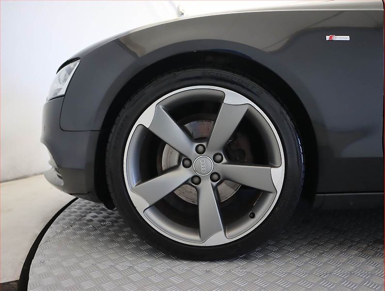 Audi A5 (2015) 2.0 TDI, Automat, Navi - fotka 15 z 20