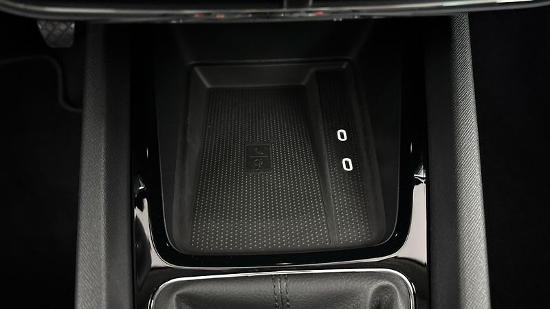 Škoda Octavia 2.0 TDI Style - fotka 23 z 27