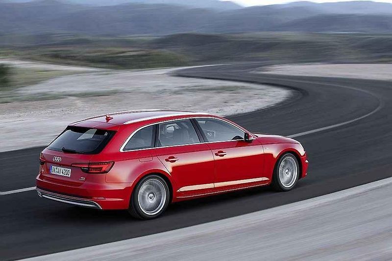 Audi A4.